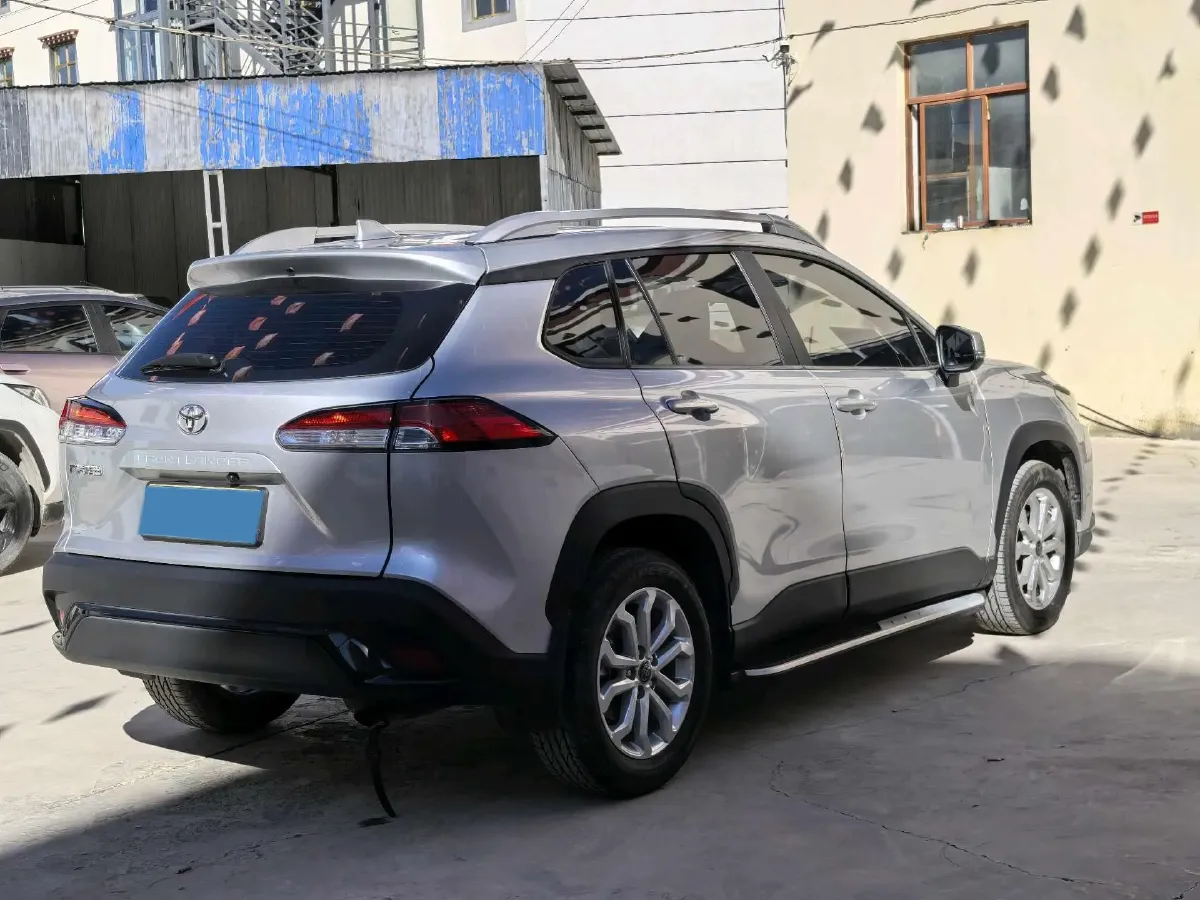 2023 Toyota Frontlander 2.0L 171HP L4 CVT,autocango,china used car exporter,china ev exporter,chinese used car exporter,chinese used ev exporter