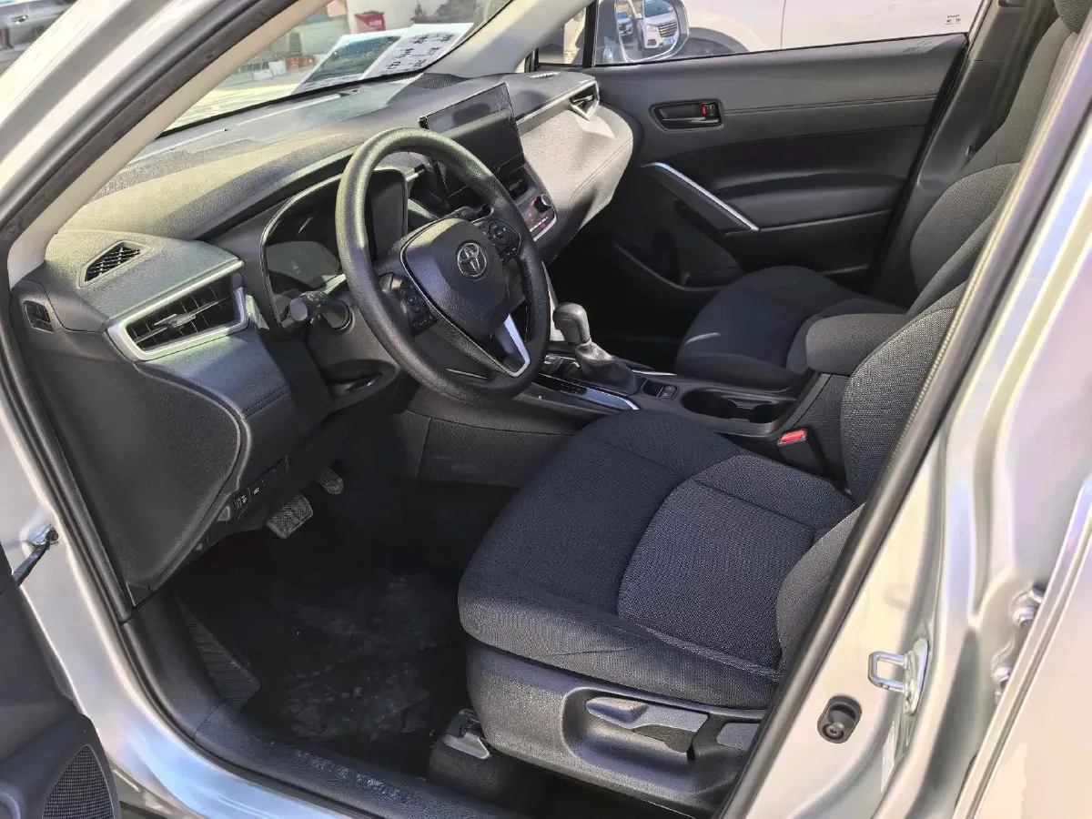 2023 Toyota Frontlander 2.0L 171HP L4 CVT,autocango,china used car exporter,china ev exporter,chinese used car exporter,chinese used ev exporter