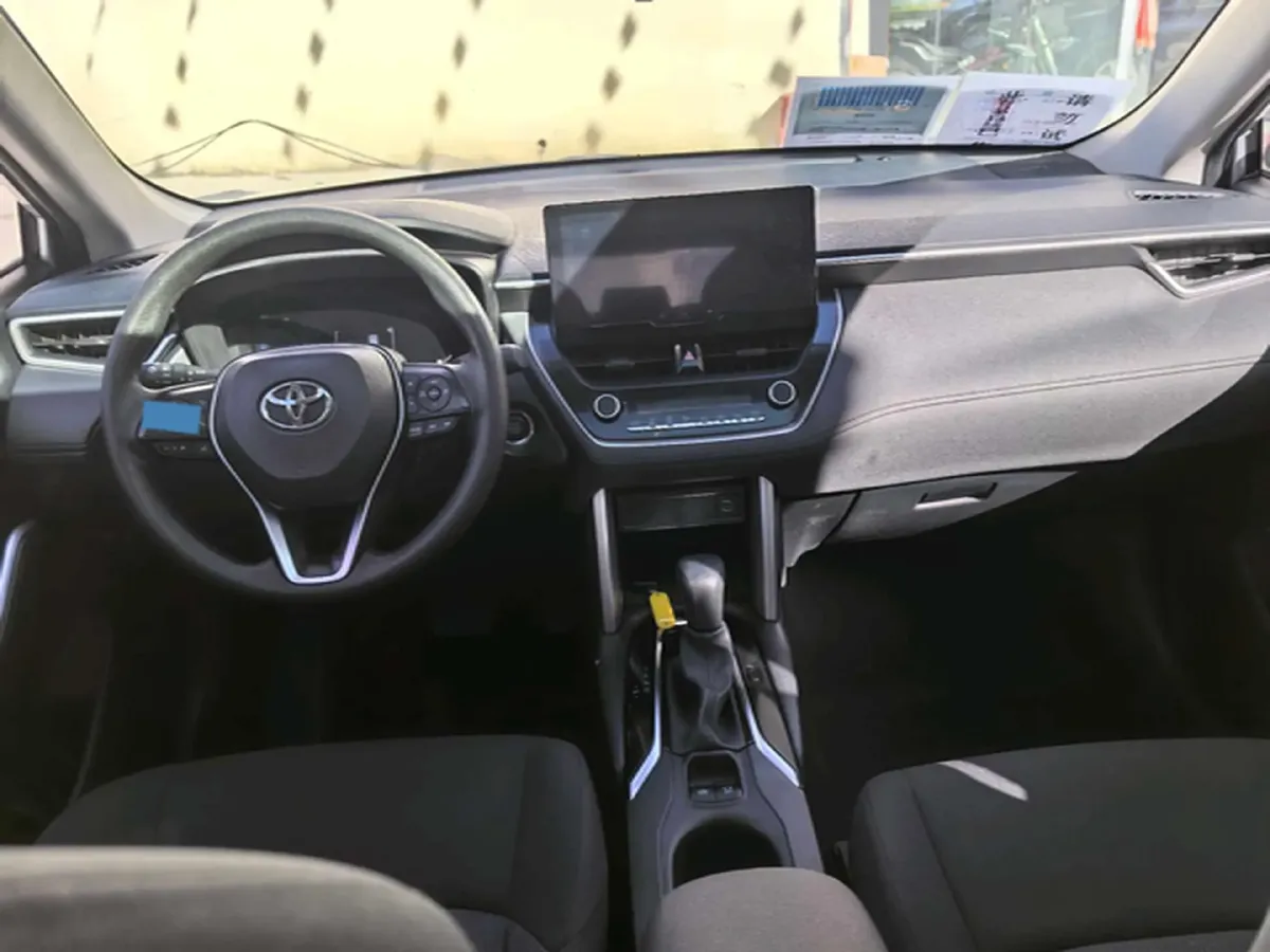 2023 Toyota Frontlander 2.0L 171HP L4 CVT,autocango,china used car exporter,china ev exporter,chinese used car exporter,chinese used ev exporter