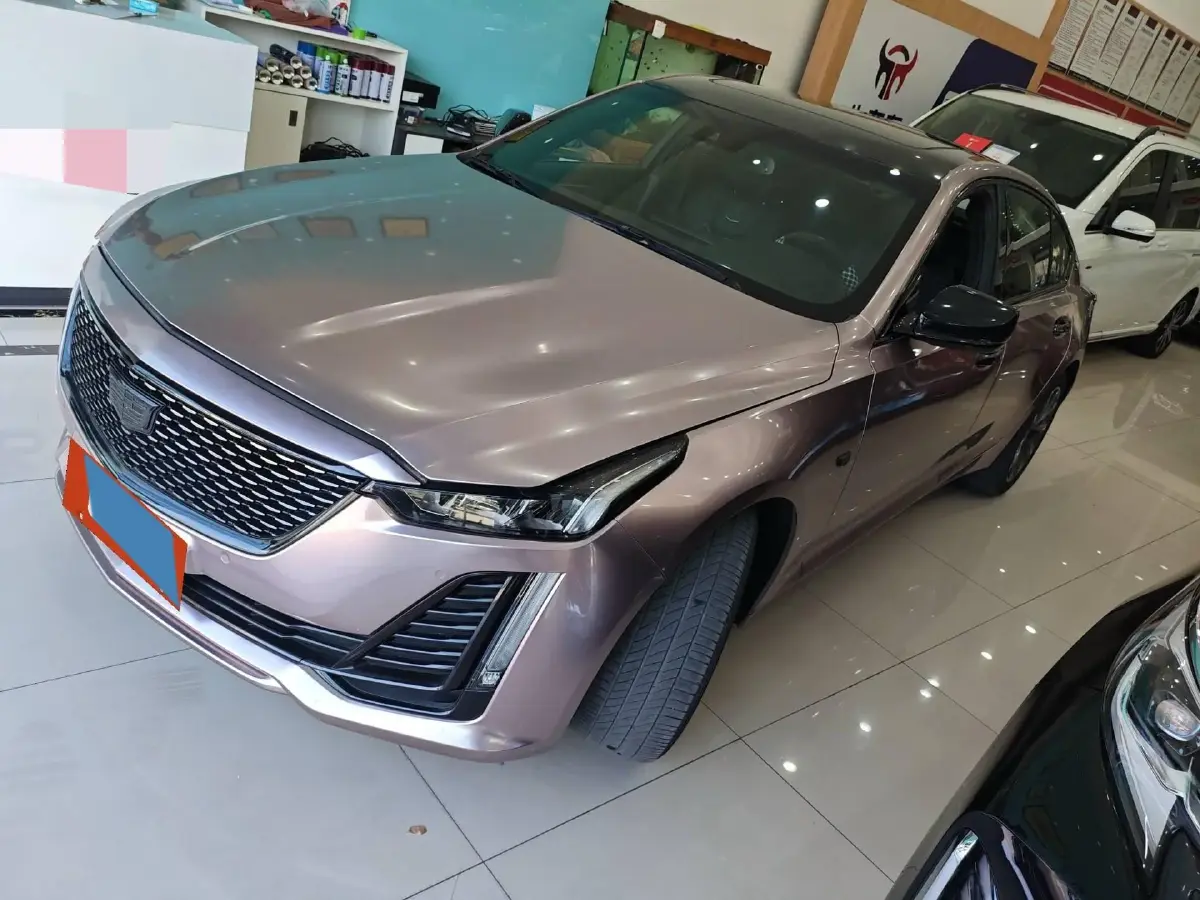 2021 Cadillac CT5 2.0T 237HP L4 10AT