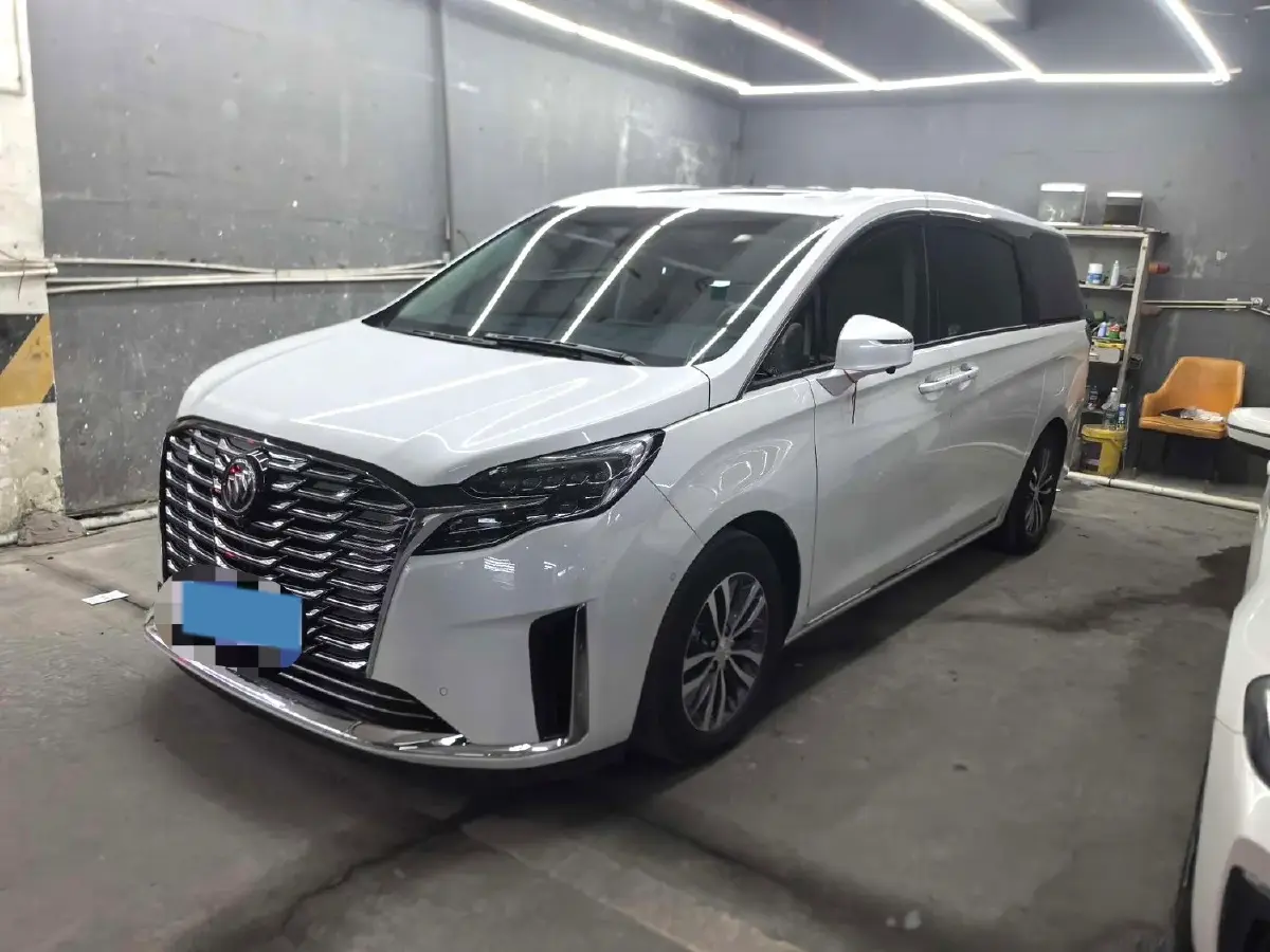 2023 Buick GL8 2.0T 237HP L4 9AT