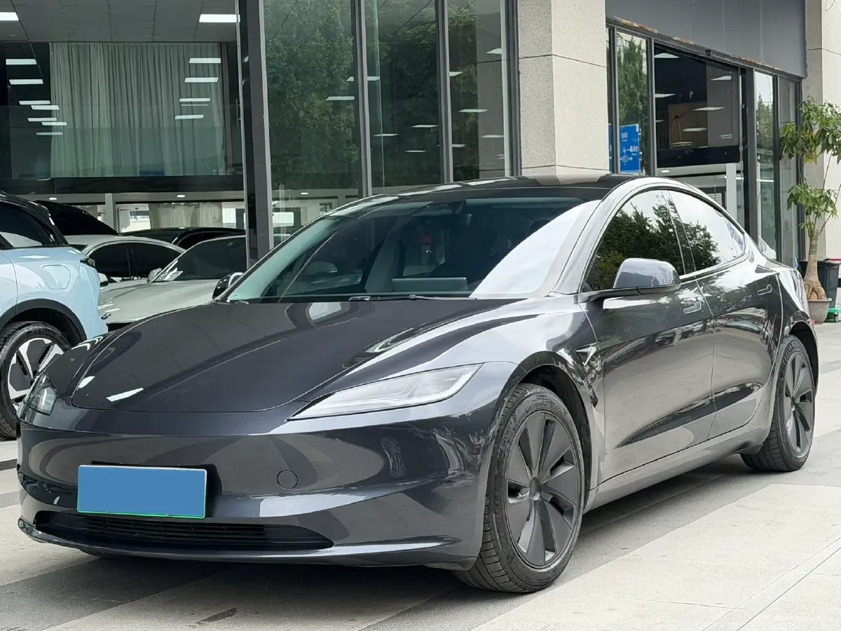 2023 HYPTEC GT BEV 80KWH