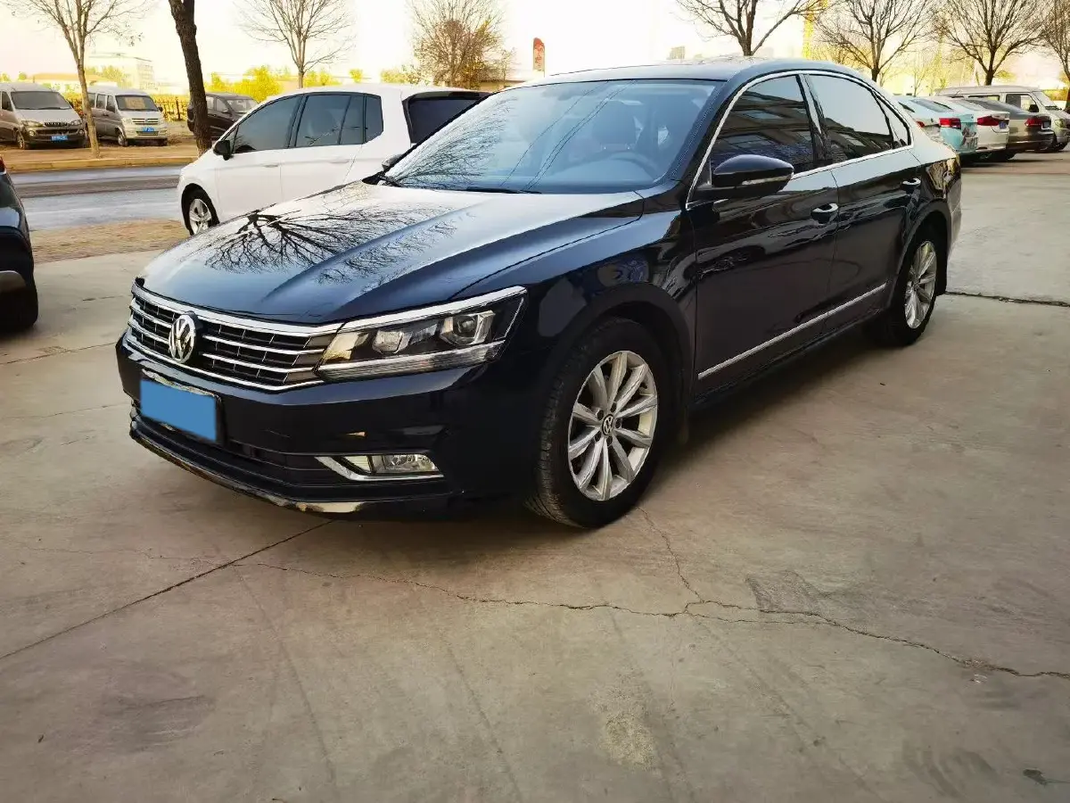 2017 Volkswagen Passat 1.8T 180HP L4 7DCT