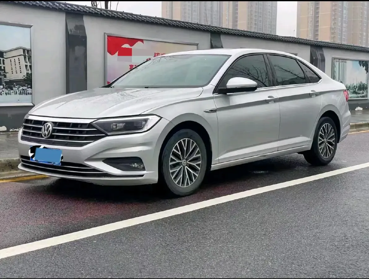 2020 Volkswagen Sagitar 1.4T 150HP L4 7DCT