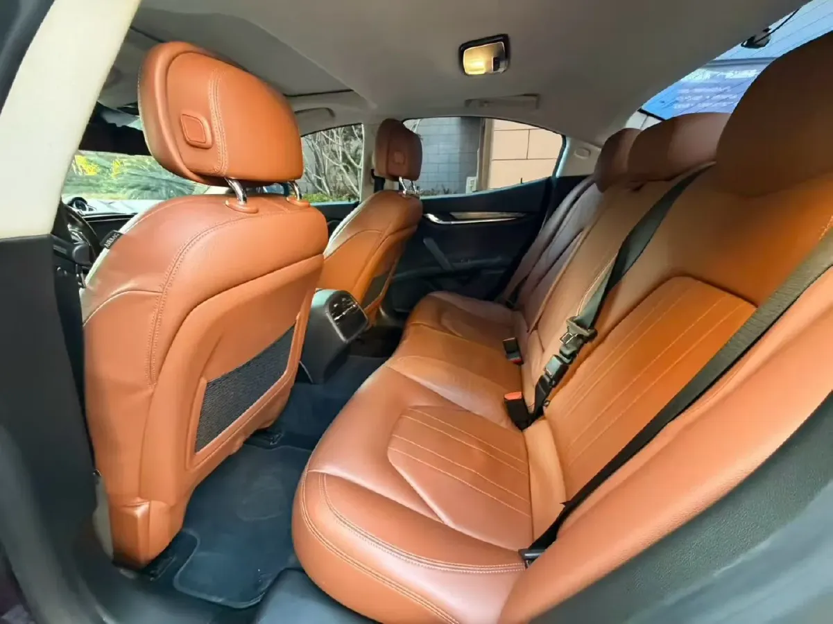 2018 Maserati Ghibli 3.0T 350HP V6 8AT,autocango,china used car exporter,china ev exporter,chinese used car exporter,chinese used ev exporter