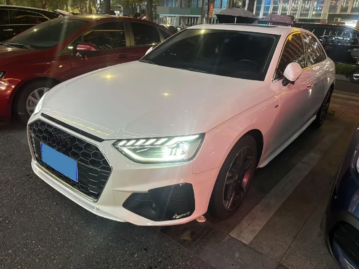 2020 Audi A4L 2.0T 190HP L4 7DCT