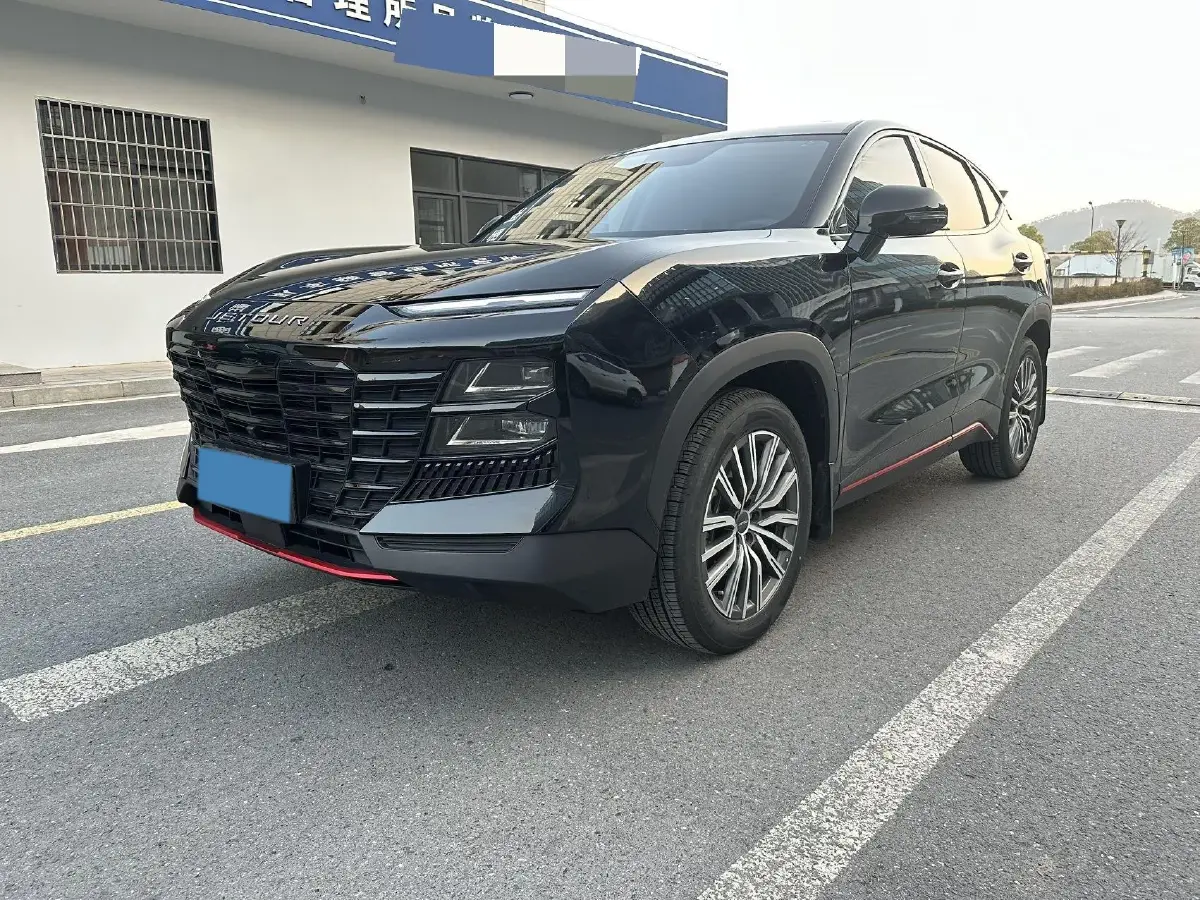 2024 Jetour DASHING 1.5T 156HP L4 6DCT