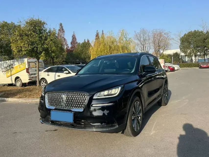 2022 Lincoln Corsair 2.0T 245HP L4 8AT