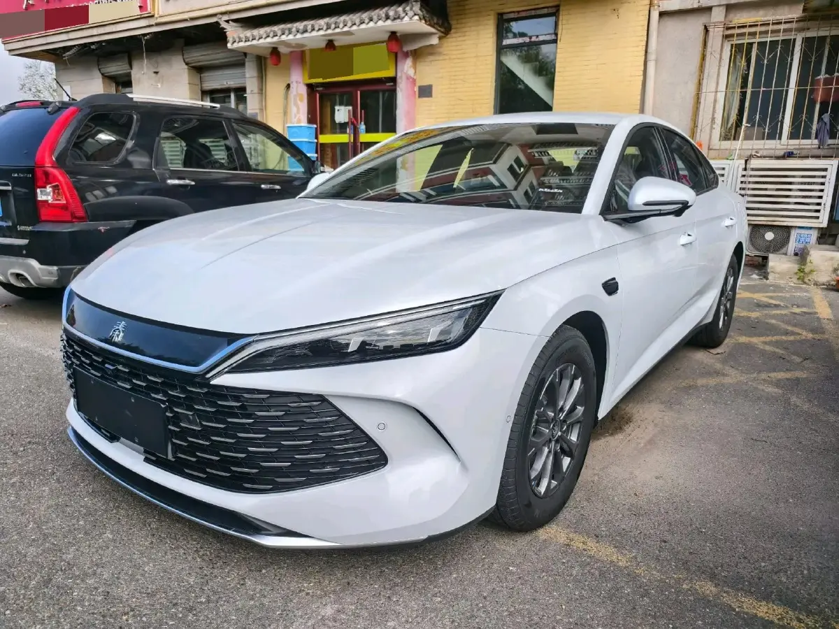 2025 BYD QinL 1.5L 101HP L4 E-CVT PHEV 10.08KWH