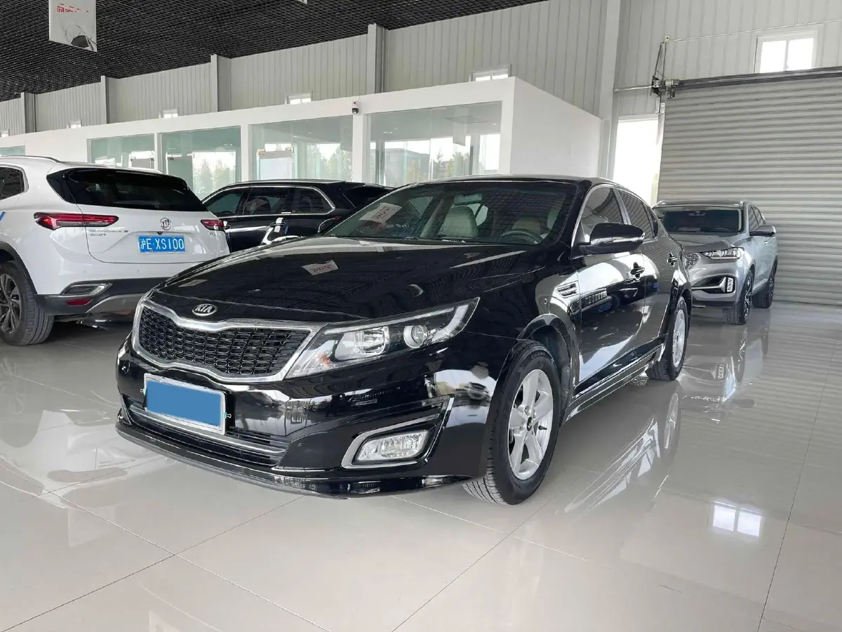 2015 Kia K5 2.0L 162HP L4 6AT