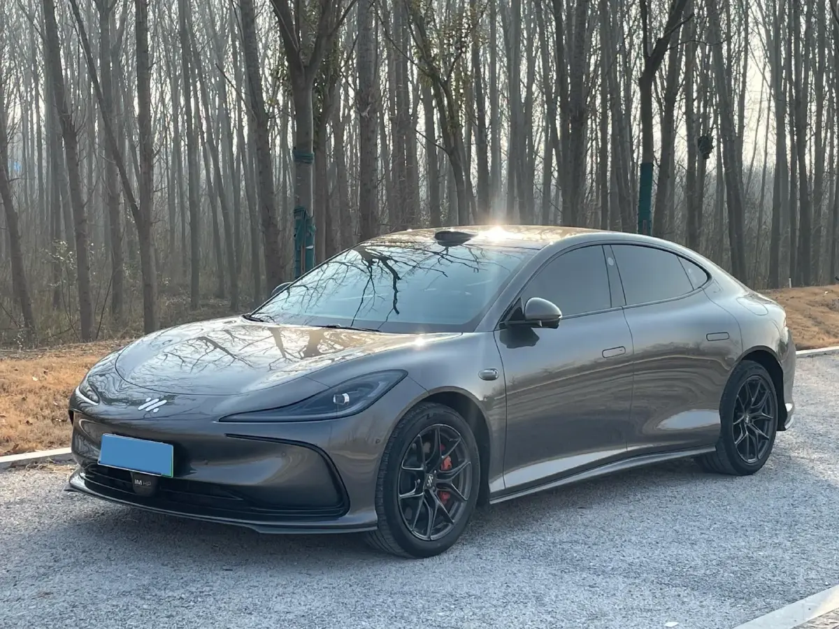 2024 IM L6 BEV 83KWH