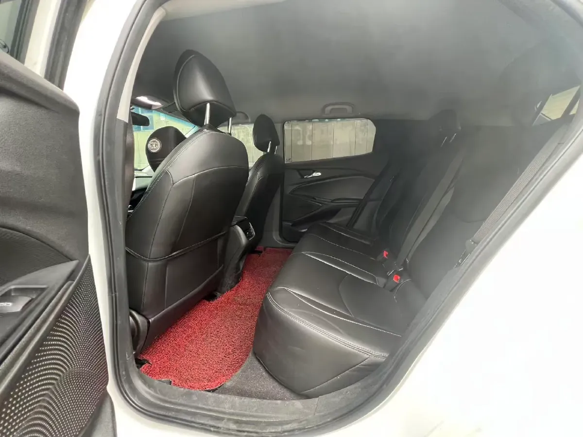 2022 Chevrolet Seeker 1.5T 184HP L4 CVT,autocango,china used car exporter,china ev exporter,chinese used car exporter,chinese used ev exporter