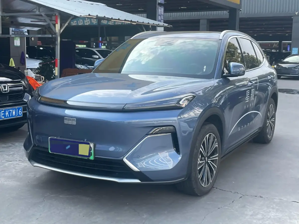 2025 BYD Sea Lion 05 DM-i 1.5L 101HP L4 E-CVT PHEV 18.3KWH