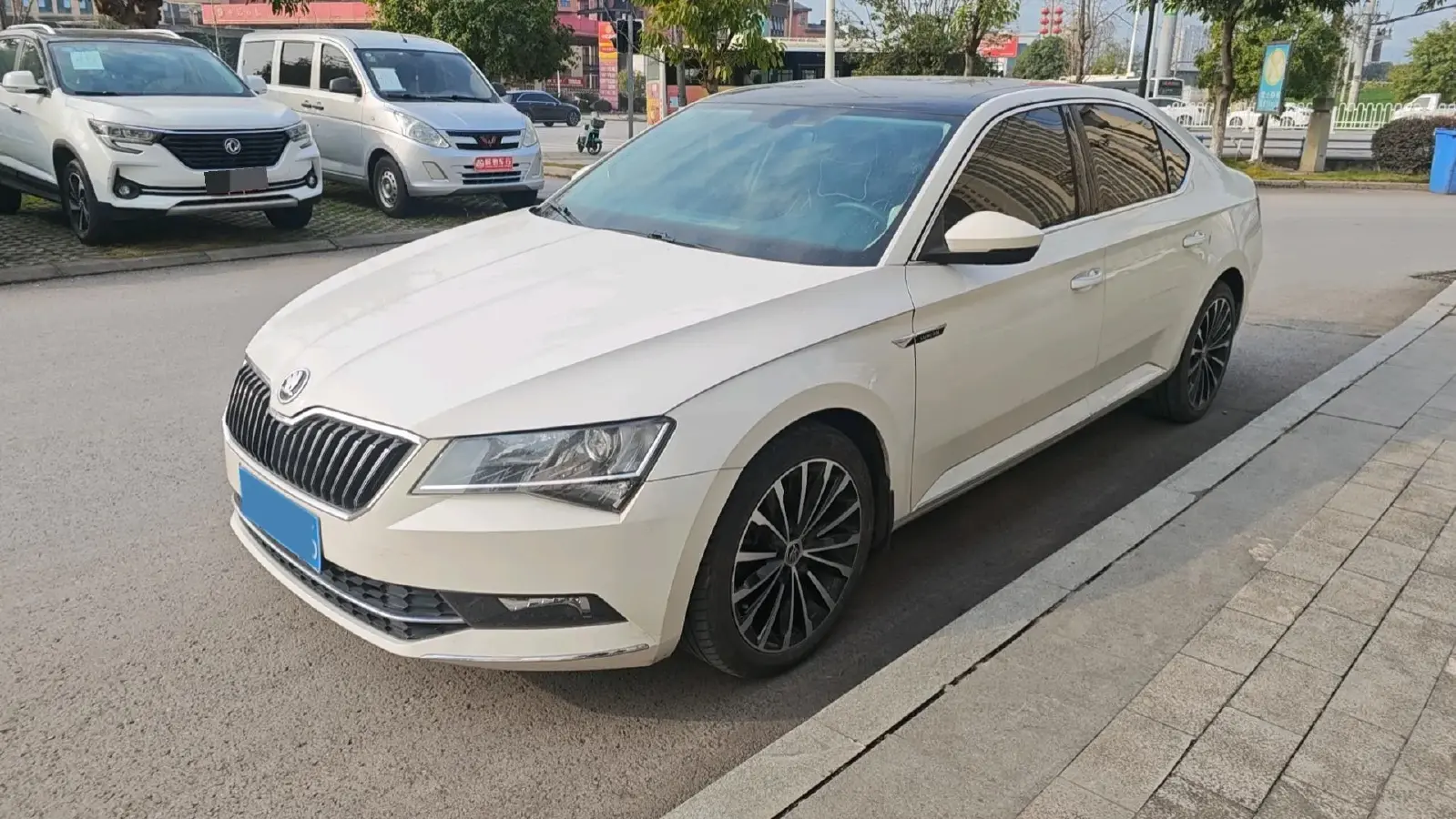 2018 Skoda Superb 1.8T 180HP L4 7DCT