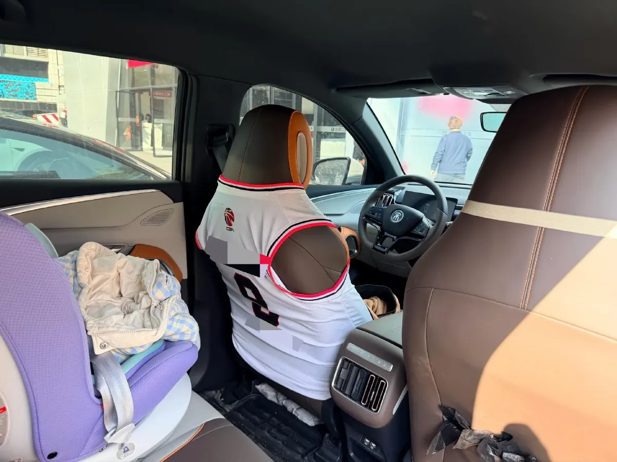 2022 Ruichi Auto EC35 BEV 82HP BEV 36.288KWH,autocango,china used car exporter,china ev exporter,chinese used car exporter,chinese used ev exporter