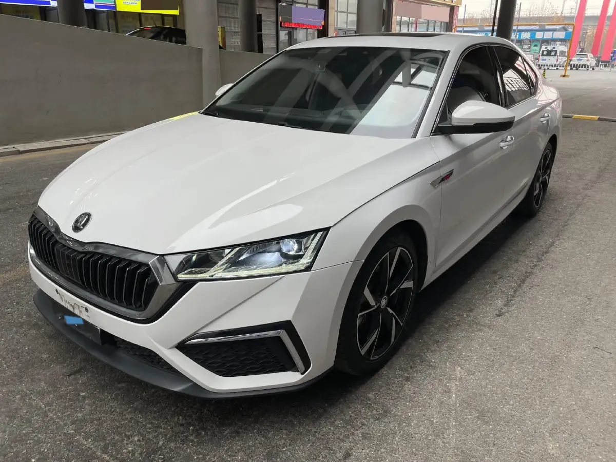 2021 Skoda Octavia 1.4T 150HP L4 7DCT