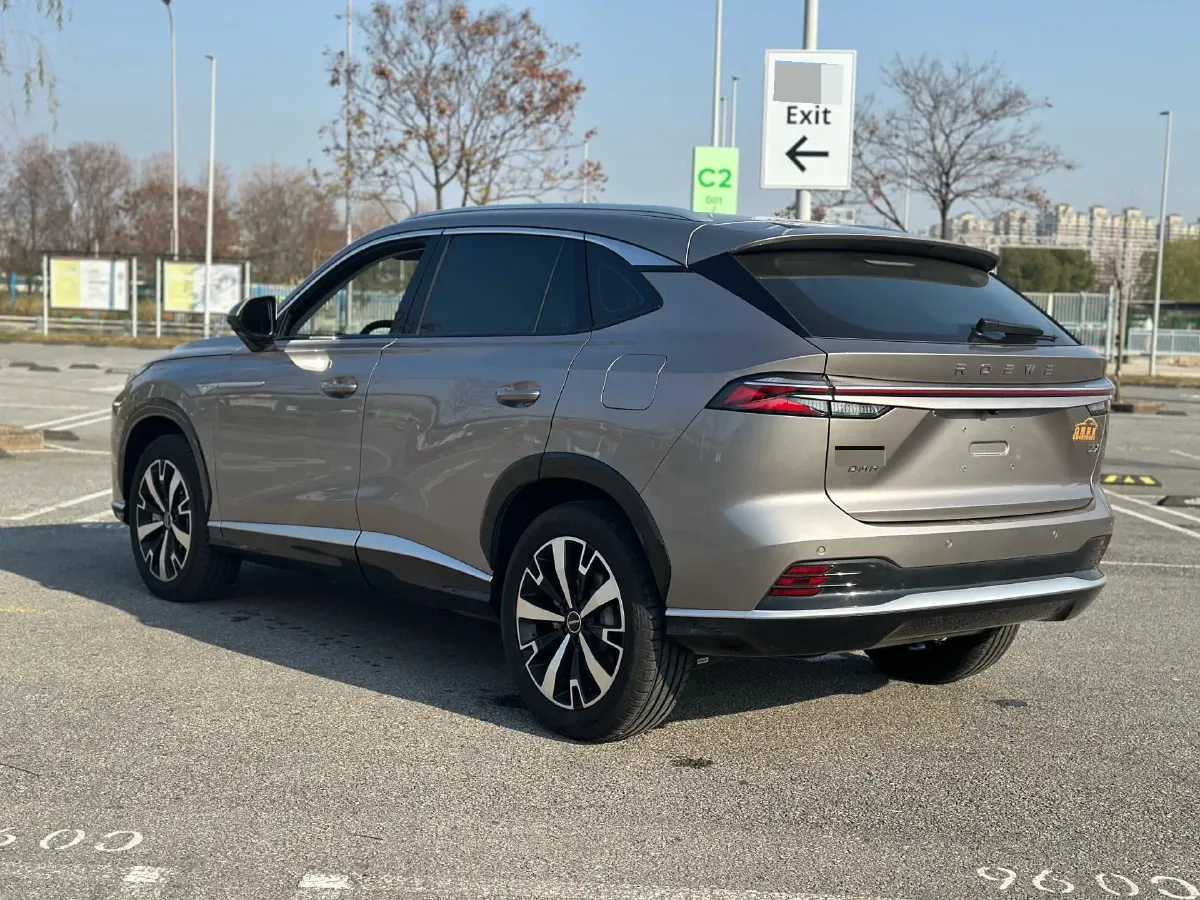 2024 Roewe D5X DMH 1.5T 150HP L4 2DHT PHEV 21.4KWH,autocango,china used car exporter,china ev exporter,chinese used car exporter,chinese used ev exporter