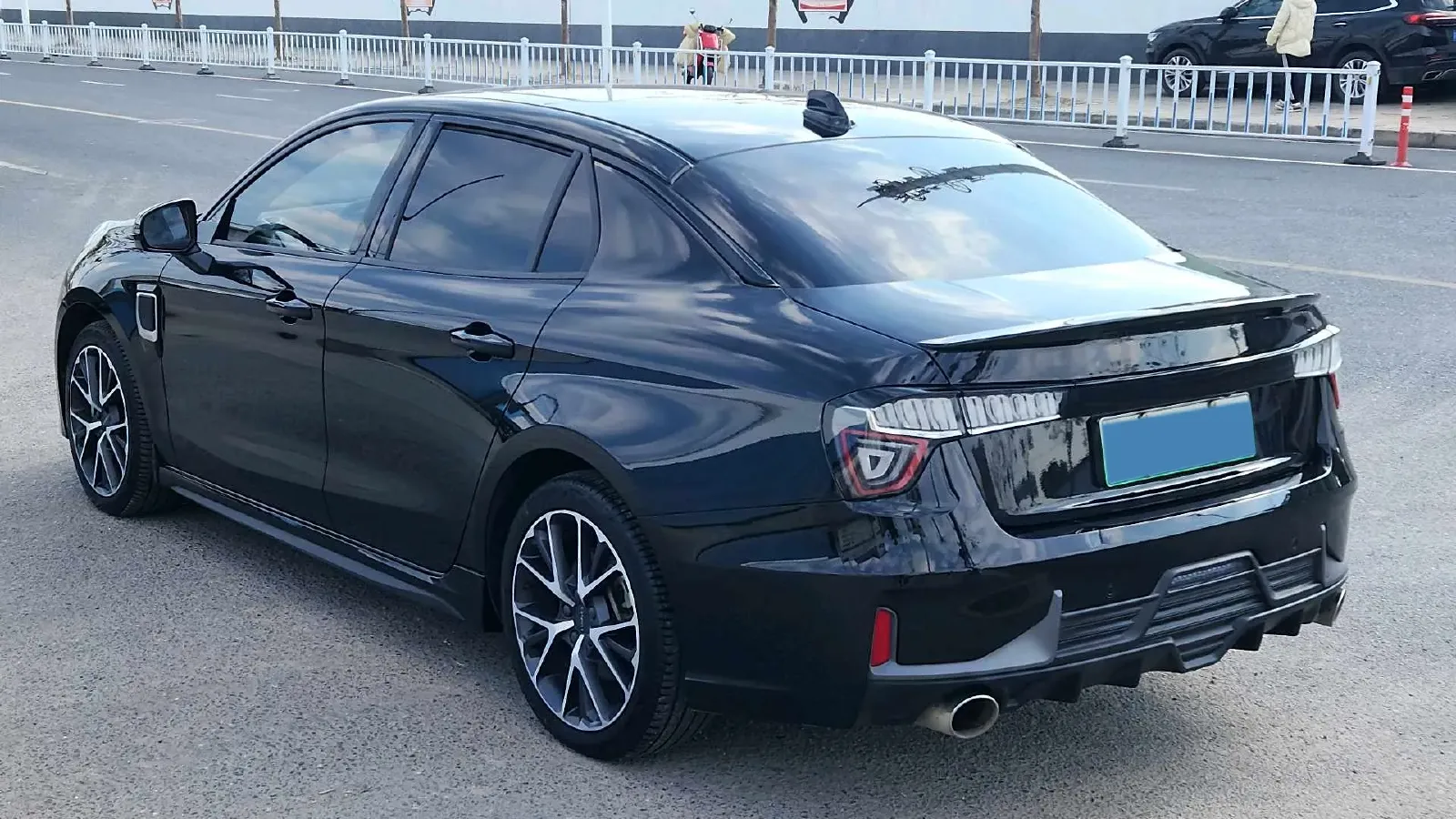 2020 LYNK&CO 03 New Energy 1.5T 180HP L3 7DCT PHEV 9.4KWH,autocango,china used car exporter,china ev exporter,chinese used car exporter,chinese used ev exporter