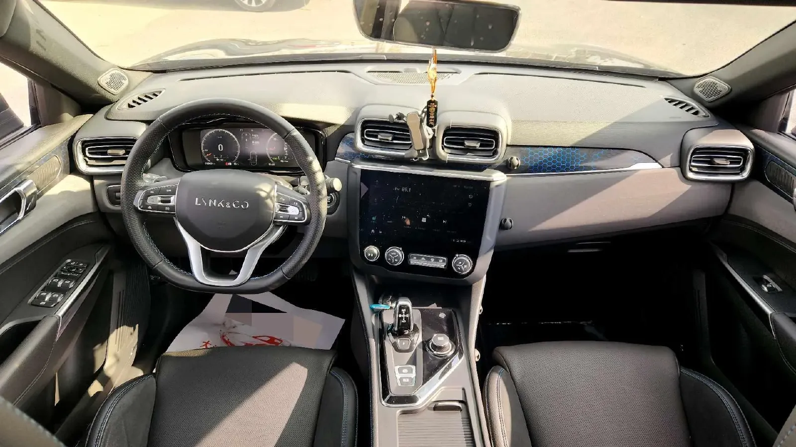 2020 LYNK&CO 03 New Energy 1.5T 180HP L3 7DCT PHEV 9.4KWH,autocango,china used car exporter,china ev exporter,chinese used car exporter,chinese used ev exporter