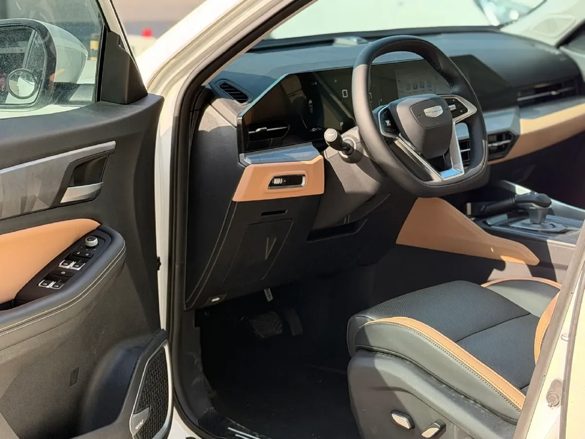 2024 Geely OkavangoPRO 1.5T 181HP L4 7DCT,autocango,china used car exporter,china ev exporter,chinese used car exporter,chinese used ev exporter