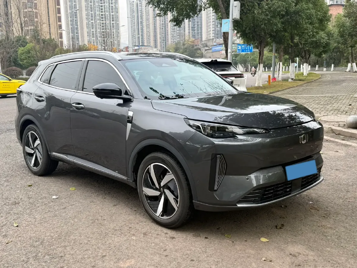 2023 Venucia VX6 BEV 62KWH,autocango,china used car exporter,china ev exporter,chinese used car exporter,chinese used ev exporter