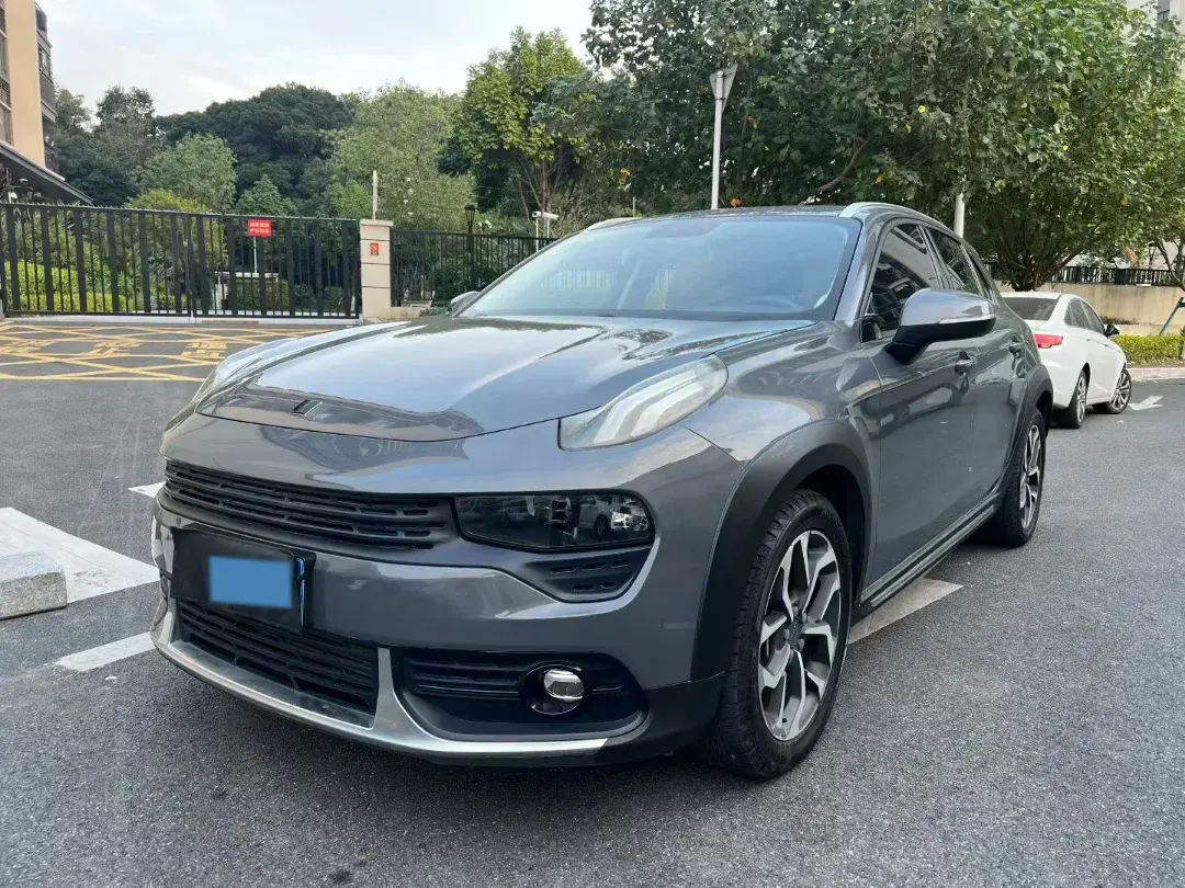 2019 LYNK&CO 02 2.0T 190HP L4 6AT