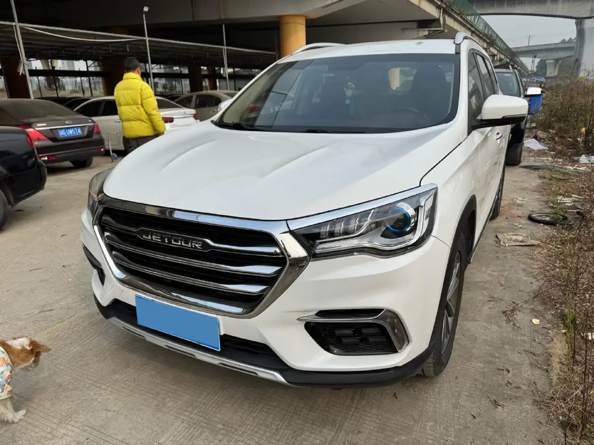 2019 Jetour X90 1.5T 147HP L4 8AT