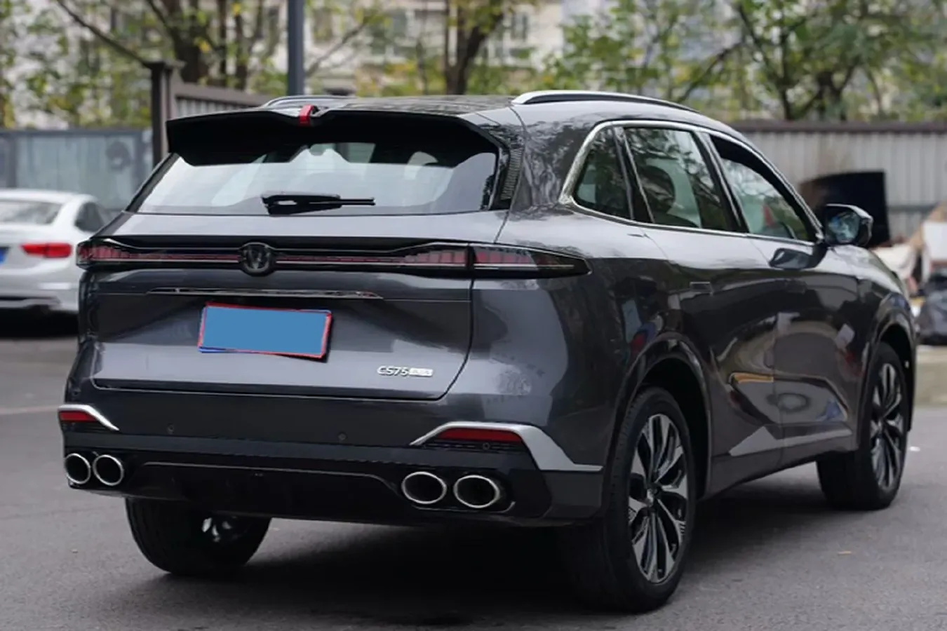 2025 ChangAn CS75 Plus 2.0T 233HP L4 8AT,autocango,china used car exporter,china ev exporter,chinese used car exporter,chinese used ev exporter