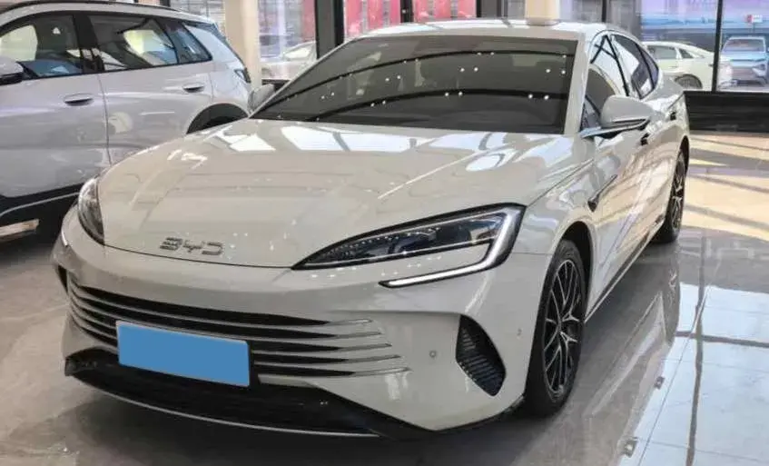 2025 BYD Seal07 DM-i 1.5T 156HP L4 E-CVT PHEV 17.6KWH