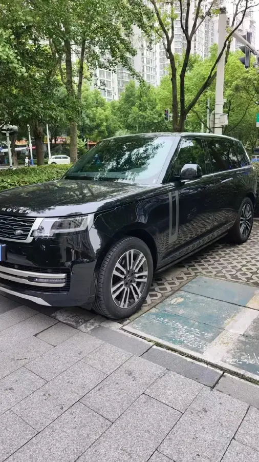 2022 Land Rover Range Rover 3.0T 400HP L6 8AT