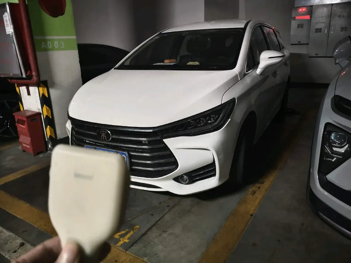 2017 BYD Song MAX 1.5T 154HP L4 6DCT