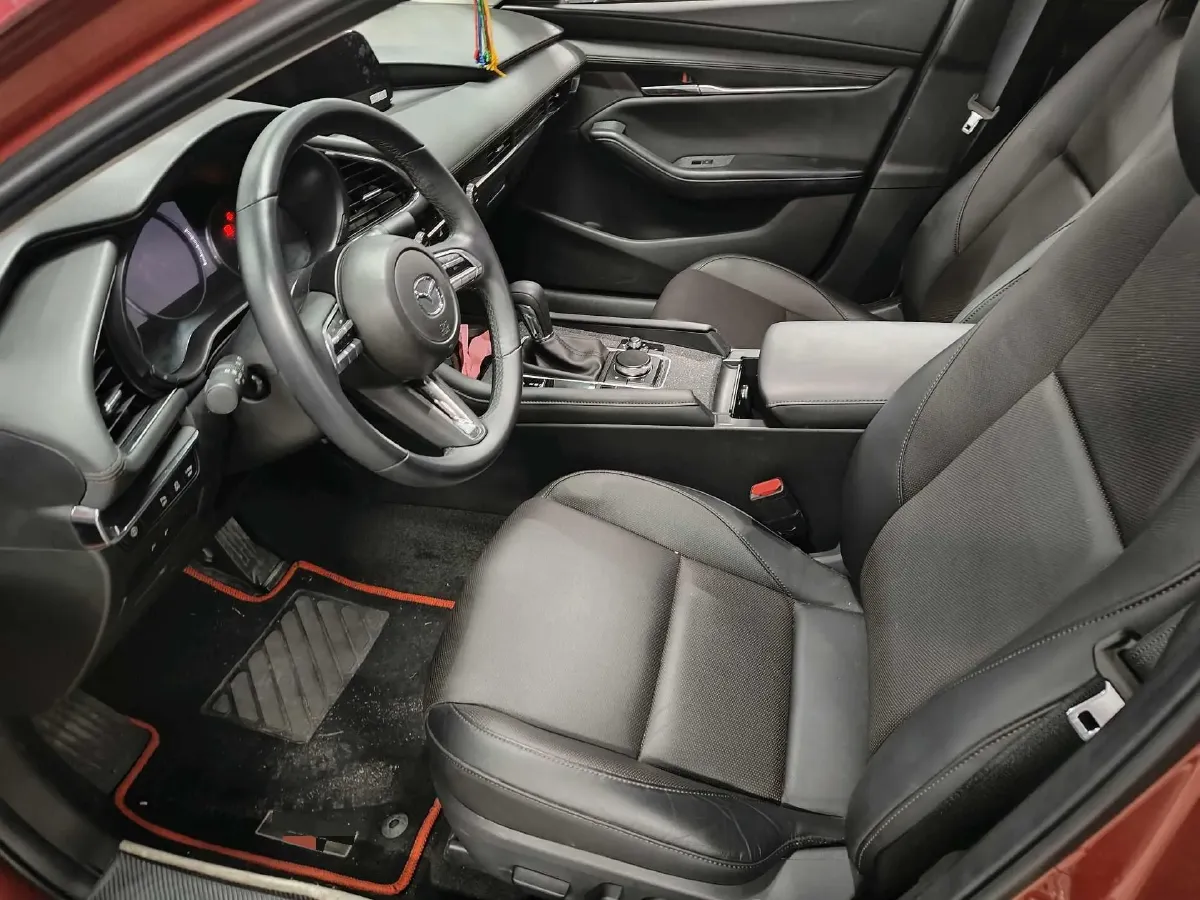 2021 Mazda 3 Axela 2.0L 158HP L4 6AT,autocango,china used car exporter,china ev exporter,chinese used car exporter,chinese used ev exporter