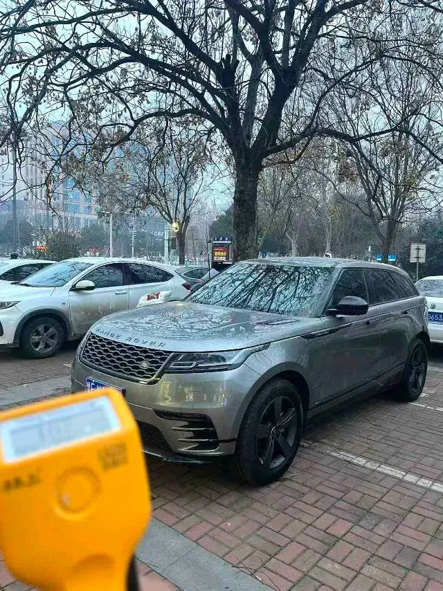 2018 Land Rover Discovery 2.0T 300HP L4 8AT