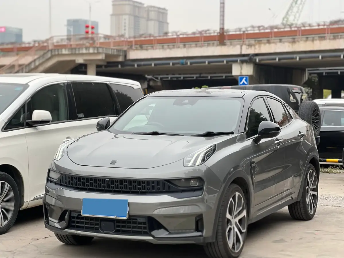 2020 LYNK&CO 05 2.0T 254HP L4 8AT