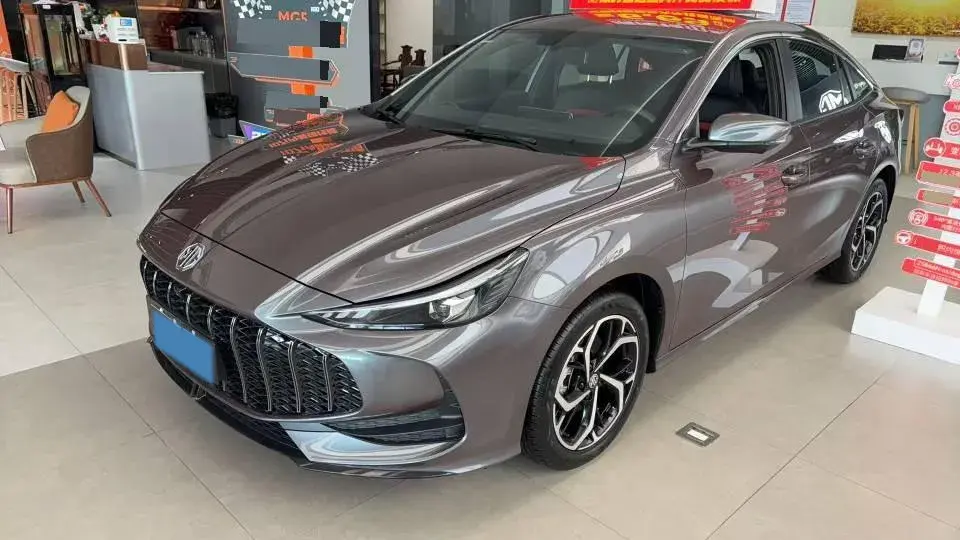 2025 MG 5 1.5T 181HP L4 7DCT