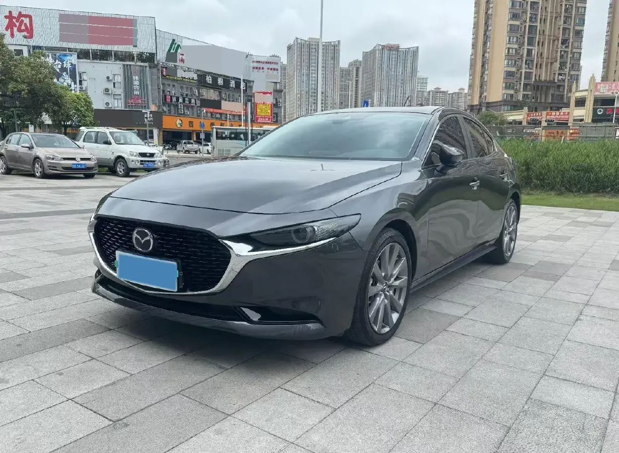 2023 Mazda 3 Axela 2.0L 158HP L4 6AT