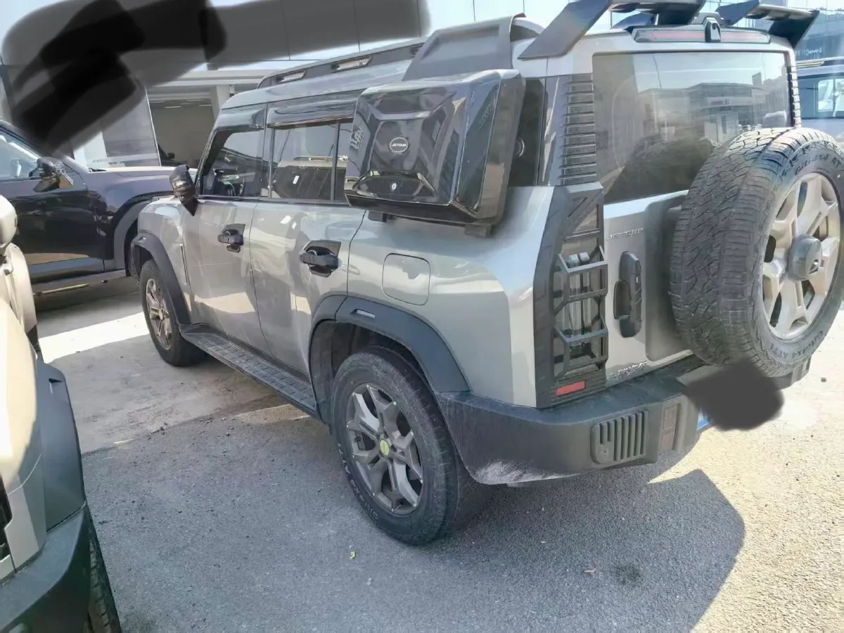 2023 Jetour Traveller 2.0T 254HP L4 8AT,autocango,china used car exporter,china ev exporter,chinese used car exporter,chinese used ev exporter