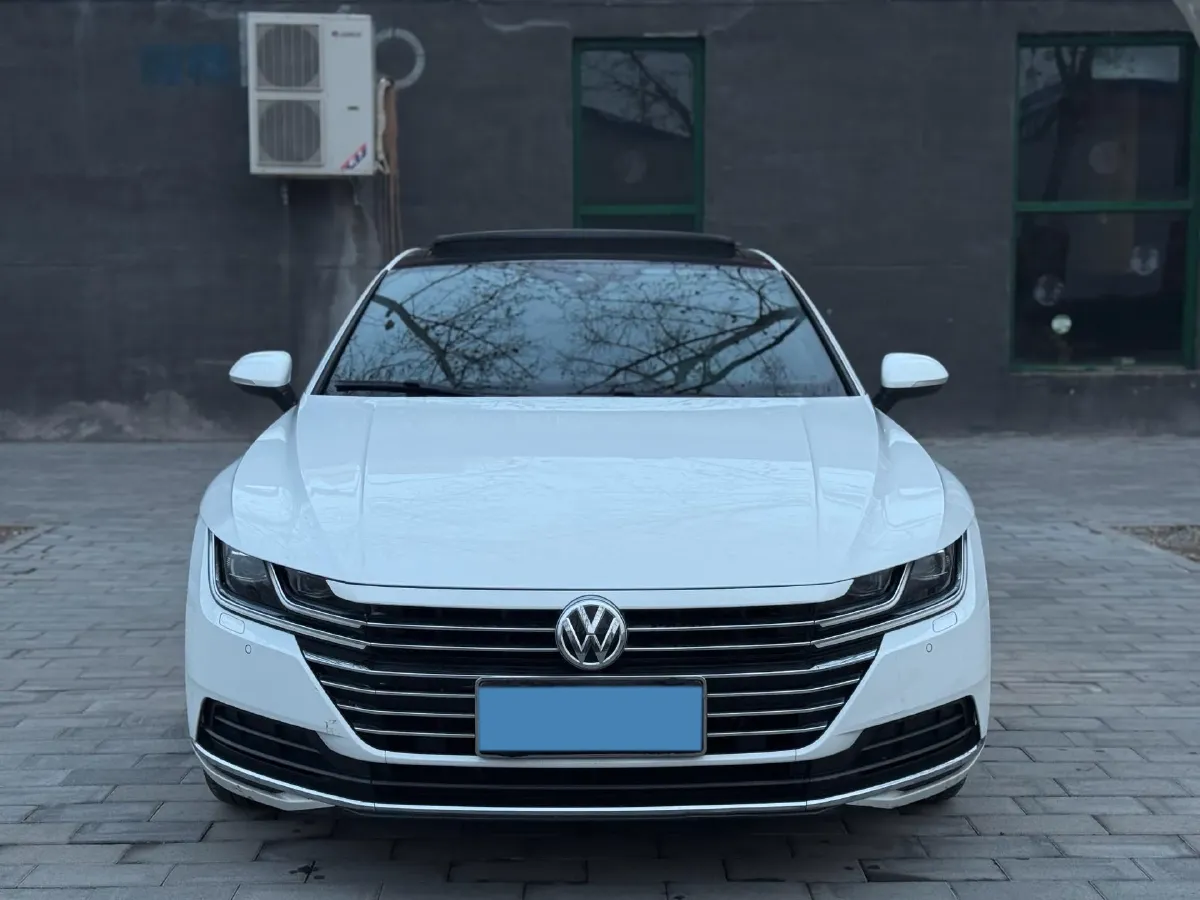 2020 Volkswagen CC 2.0T 186HP L4 7DCT,autocango,china used car exporter,china ev exporter,chinese used car exporter,chinese used ev exporter