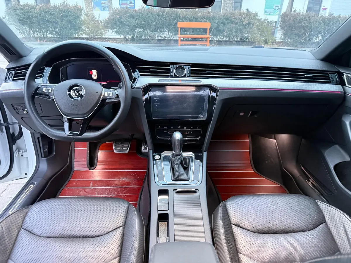 2020 Volkswagen CC 2.0T 186HP L4 7DCT,autocango,china used car exporter,china ev exporter,chinese used car exporter,chinese used ev exporter