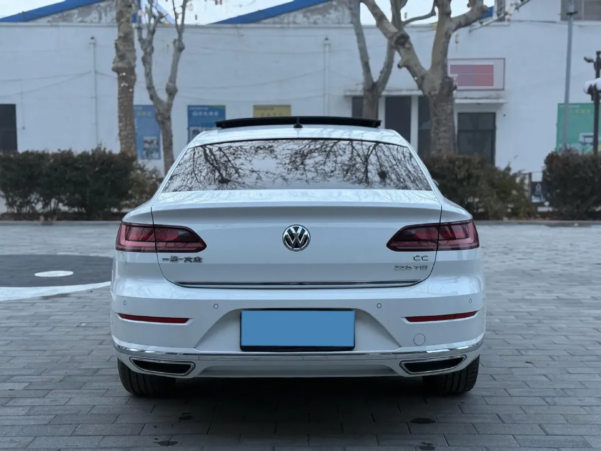 2020 Volkswagen CC 2.0T 186HP L4 7DCT,autocango,china used car exporter,china ev exporter,chinese used car exporter,chinese used ev exporter