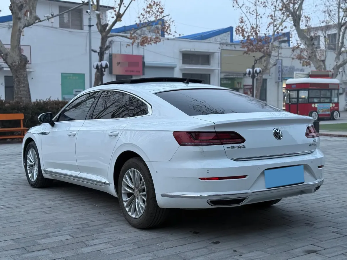 2020 Volkswagen CC 2.0T 186HP L4 7DCT,autocango,china used car exporter,china ev exporter,chinese used car exporter,chinese used ev exporter
