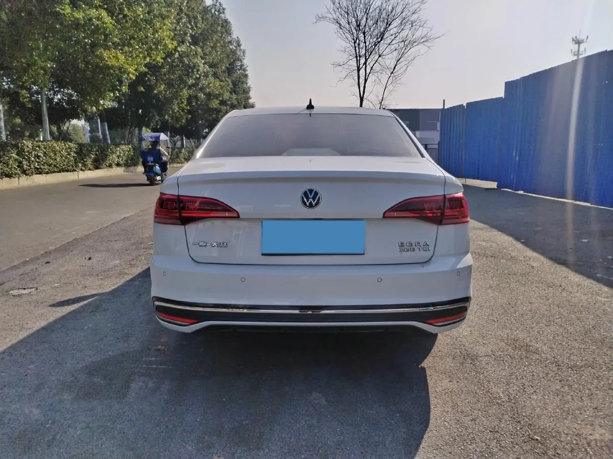 2024 Volkswagen Bora 1.2T 116HP L4 7DCT,autocango,china used car exporter,china ev exporter,chinese used car exporter,chinese used ev exporter
