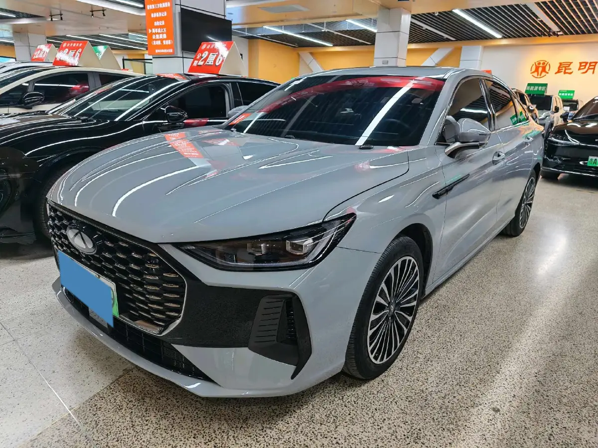 2025 Fulwin FulwinA8L 1.5T 156HP L4 1DHT PHEV 18.67KWH