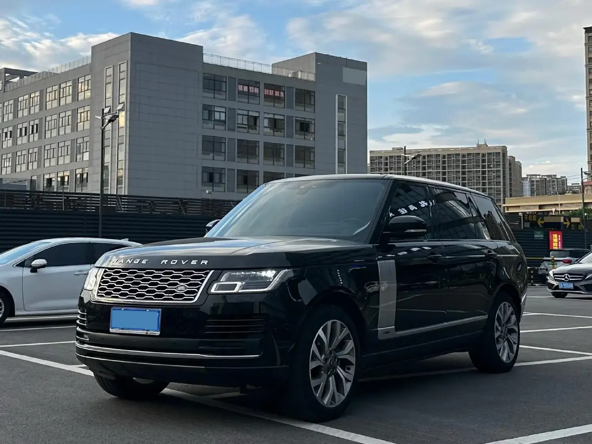 2021 Land Rover Range Rover 3.0T 400HP L6 8AT