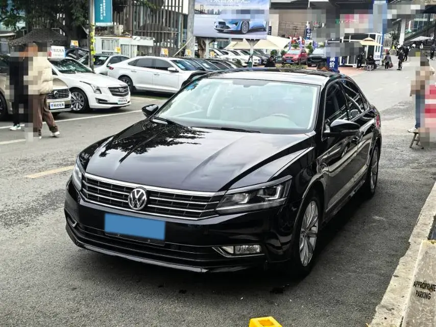 2017 Volkswagen Passat 1.8T 180HP L4 7DCT