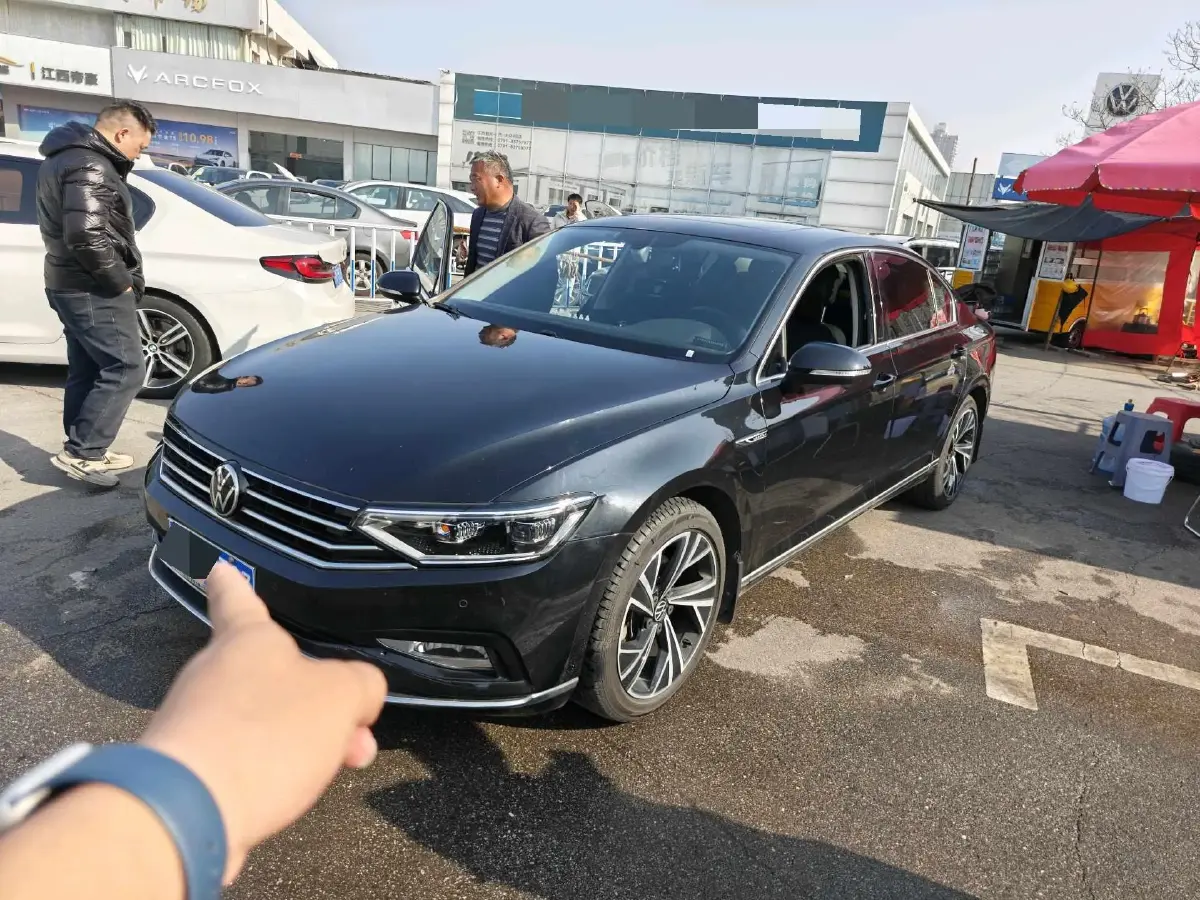 2020 Volkswagen Magotan 2.0T 186HP L4 7DCT