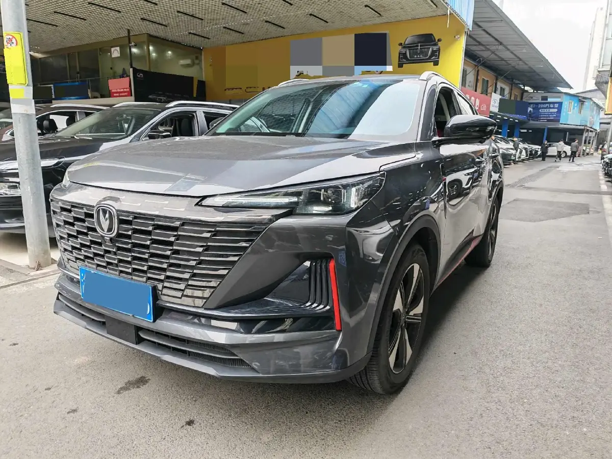 2022 ChangAn UNI-V 1.5T 188HP L4 7DCT
