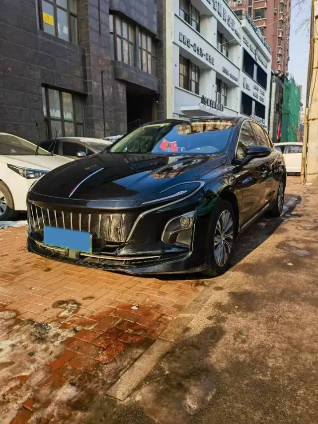 2022 HongQi E-QM5 BEV 54KWH