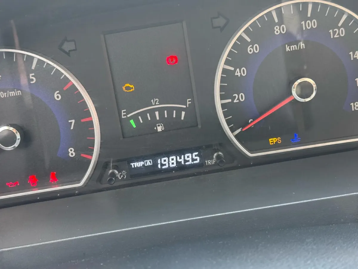 2016 Dongfeng ShuaiKe 1.5L 102HP L4 5MT,autocango,china used car exporter,china ev exporter,chinese used car exporter,chinese used ev exporter