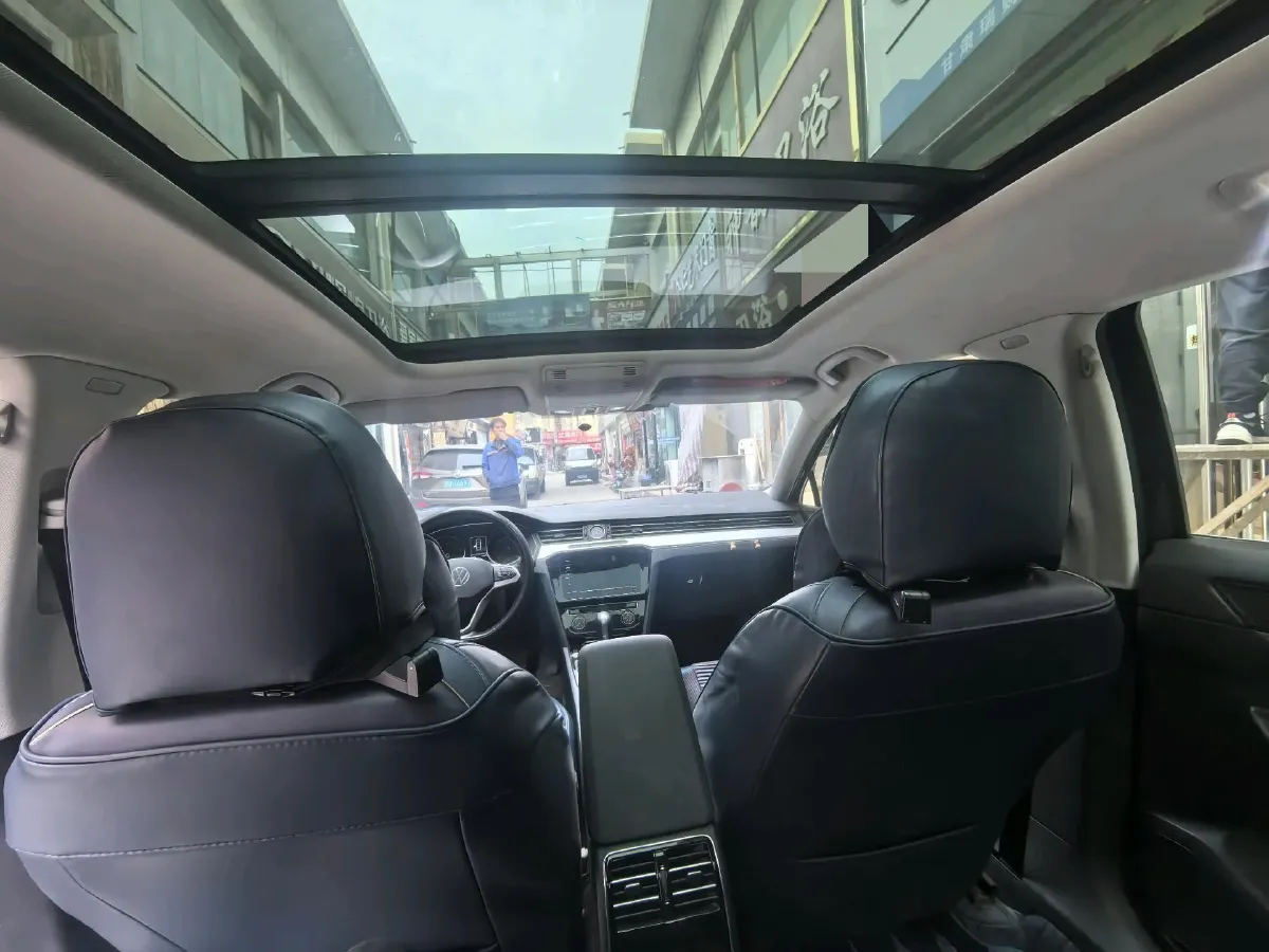 2020 Volkswagen Magotan 1.4T 150HP L4 7DCT,autocango,china used car exporter,china ev exporter,chinese used car exporter,chinese used ev exporter